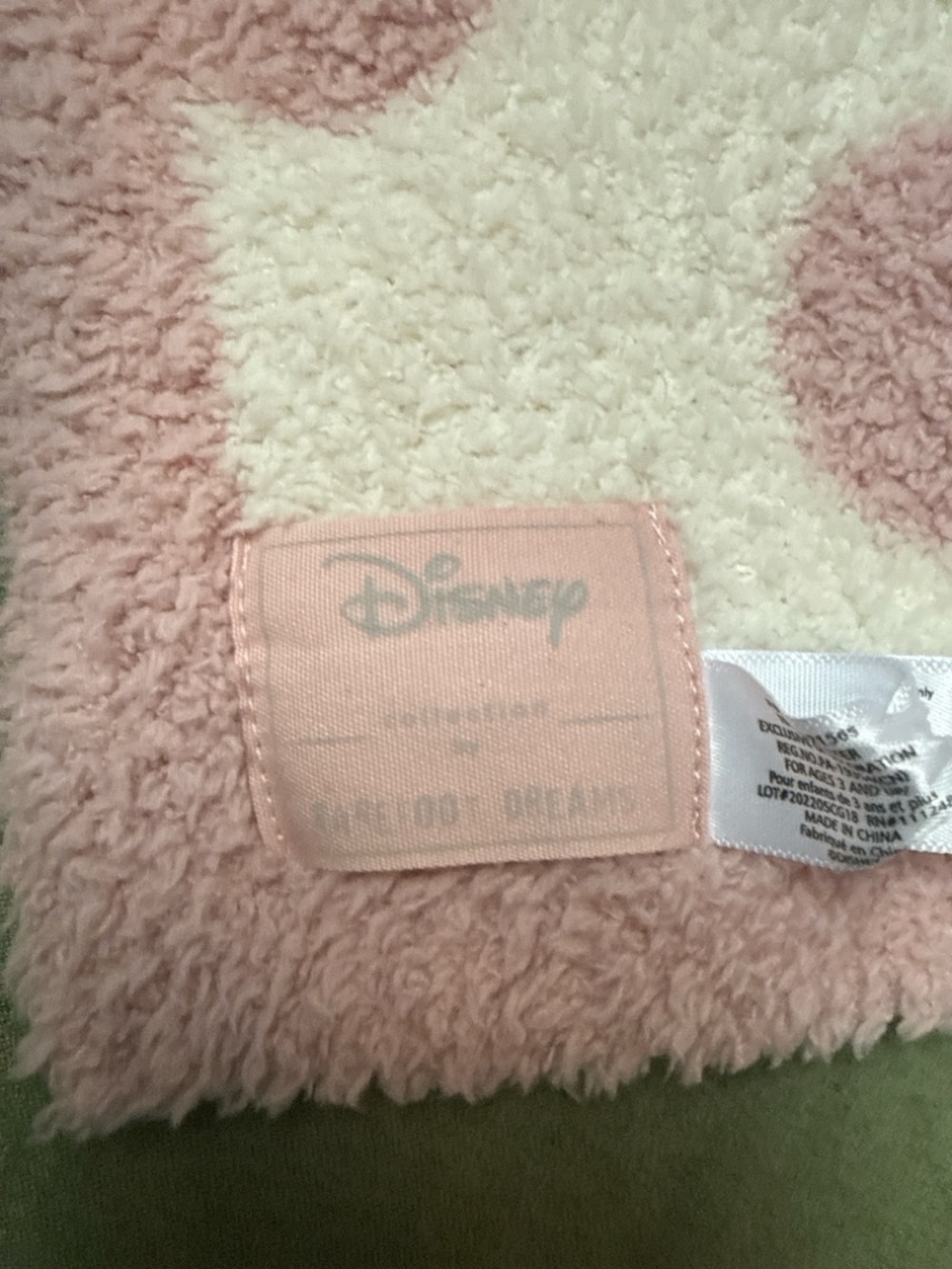 Barefoot Dreams Minnie Mouse Security Blanket-Never used - Picture 2 of 3